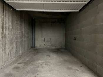 Location garage box et parking