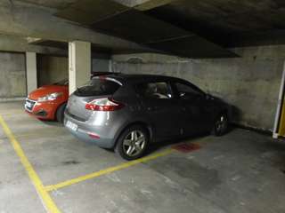 Location garage box et parking 3 pièces