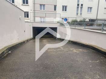 Location garage box et parking