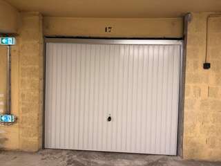 Location garage box et parking Location garage box et parking
