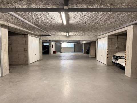 Location garage box et parking