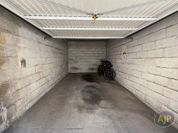 Location garage box et parking