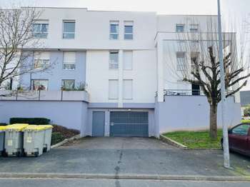 Location garage box et parking