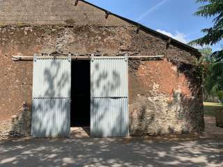 Location garage box et parking 1 pièce
