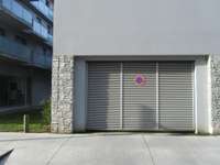 Location garage box et parking 1 pièce