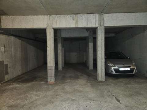 Location garage box et parking 1 pièce Nantes Centre Ville 44