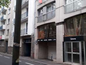 Location Garage box et parking 12 m&sup2;Nantes Centre Ville