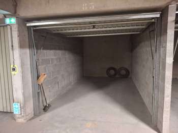 Location Garage box et parkingNantes Centre Ville