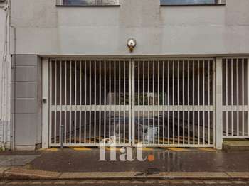 Location garage box et parking
