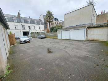Location Garage box et parking 10 m&sup2;Nantes Île de Nantes
