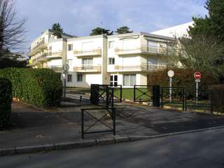 Location garage box et parking