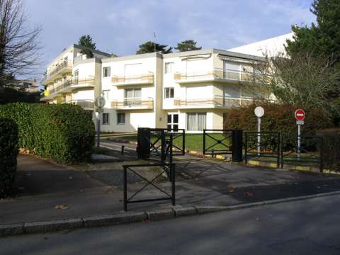 Location garage box et parking