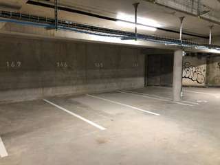 Location garage box et parking