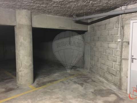 Location garage box et parking