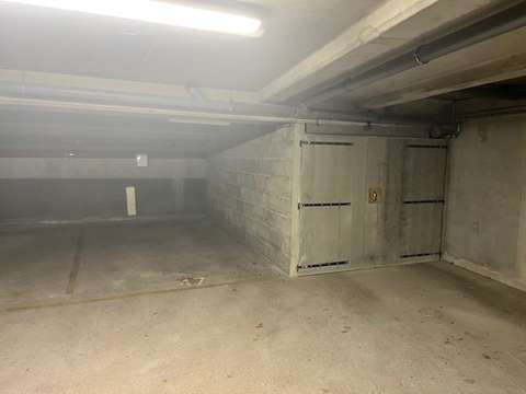 Location garage box et parking