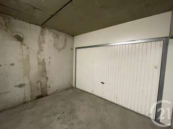 Location garage box et parking Location garage box et parking