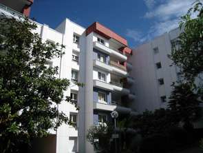 Location Garage box et parking 15 m&sup2;Nantes Zola