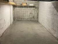 Location garage box et parking 1 pièce