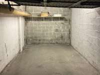 Location garage box et parking 1 pièce
