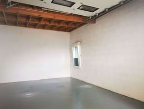 Location Garage box et parking 100 m&sup2;Ploeren