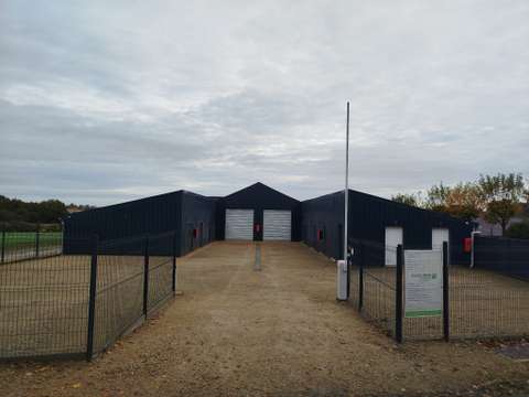 Location garage box et parking 1 pièce