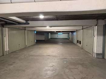 Location garage box et parking