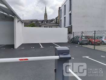 Location garage box et parking 1 pièce