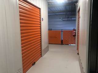 Location garage box et parking 1 pièce