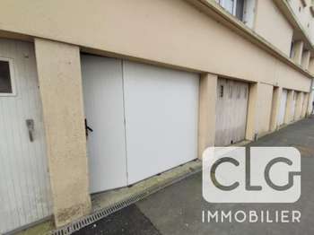 Location Garage box et parking 16 m&sup2;Quimper