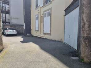Location Garage box et parking 22 m&sup2;Quimper Centre - Rosmadec - Gare