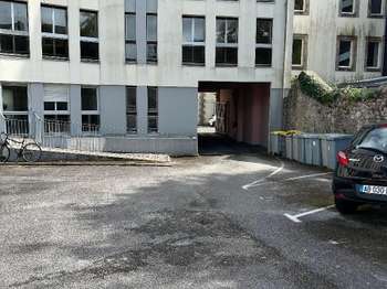 Location garage box et parking Location garage box et parking