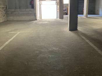 Location Garage box et parking 1 pièceRennes