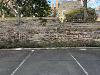 Location garage box et parking