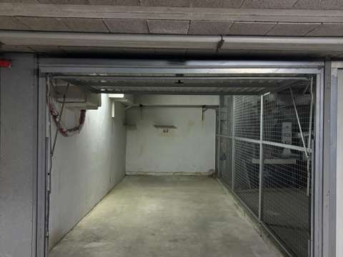 Location garage box et parking