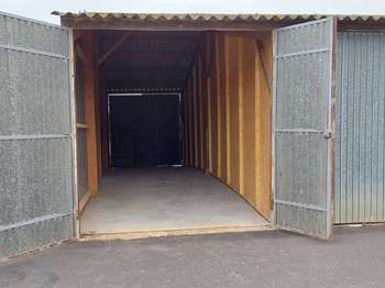 Location Garage box et parking 36 m&sup2;Rennes