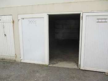 Location garage box et parking 1 pièce Location garage box et parking 1 pièce