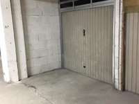 Location garage box et parking