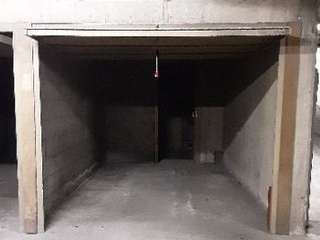 Location garage box et parking