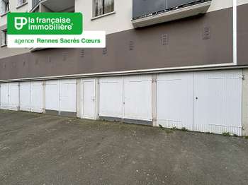 Location Garage box et parking 14 m&sup2;Rennes Centre Ville