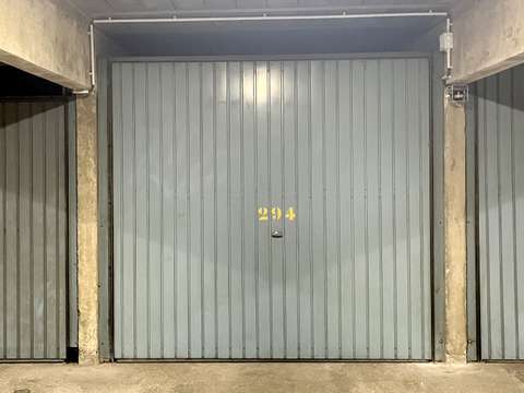 Location garage box et parking