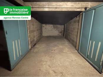 Location Garage box et parking 10 m&sup2;Rennes Centre Ville