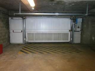 Location garage box et parking 1 pièce