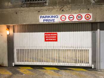 Location garage box et parking Location garage box et parking