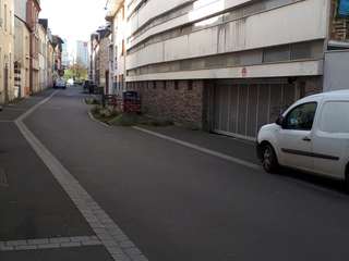 Location garage box et parking