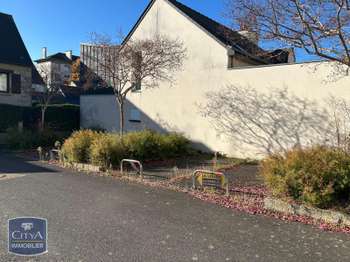 Location Garage box et parkingRennes Lorient - Saint-Brieuc