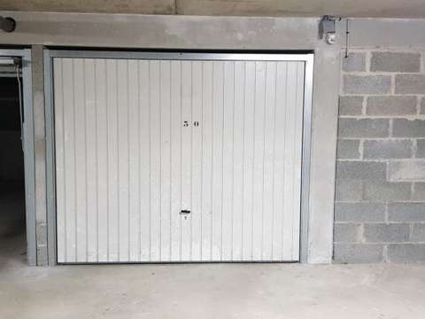 Location garage box et parking