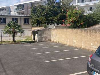 Location Garage box et parkingRennes Lorient - Saint-Brieuc