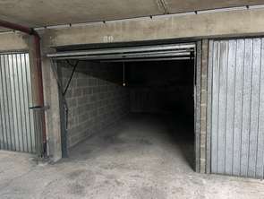 Location Garage box et parking 13 m&sup2;Rennes Maurepas