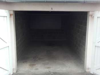 Location Garage box et parking 13 m&sup2;Rennes Nord Saint-Martin