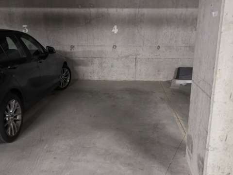 Location garage box et parking